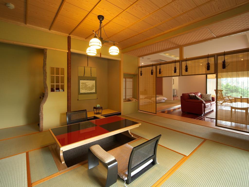 ชิกิ โนะ ยูซาชิกิ มูซาชิโนะ เบคคัน Hotel ฮาโกเน่ ห้อง รูปภาพ